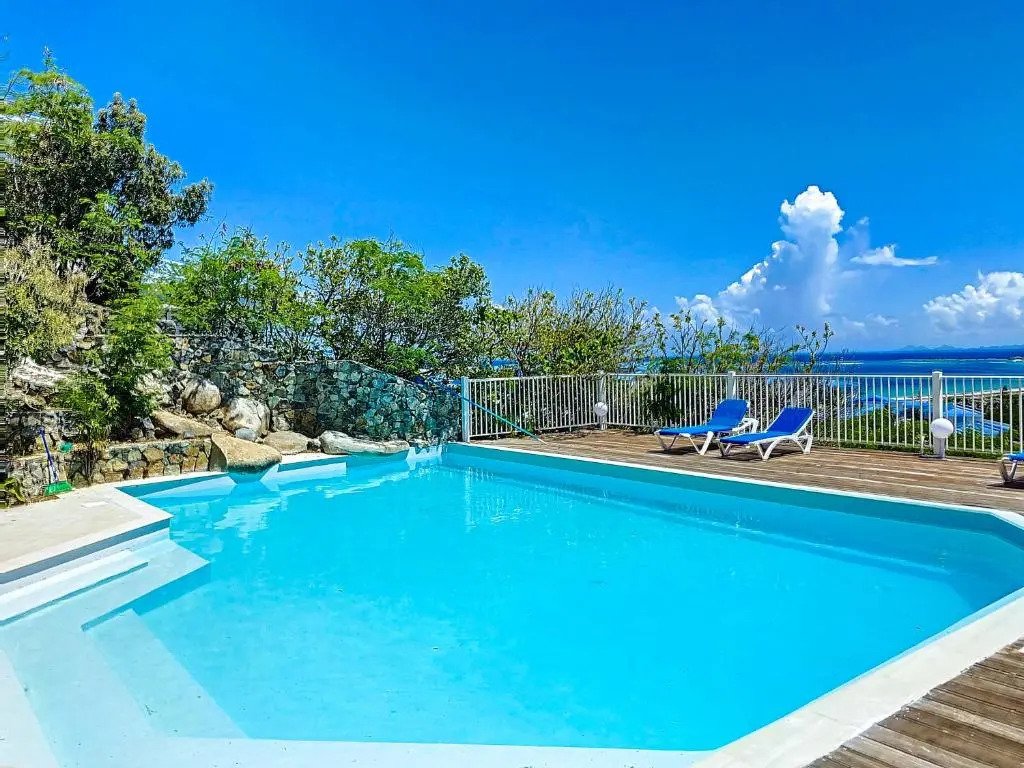 Casa Dina, beautiful sea view 10 min walk from the beach