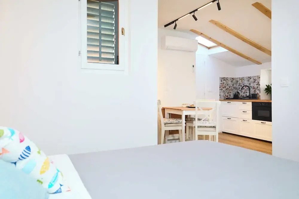 Hedera Estate, Hedera Studio 7