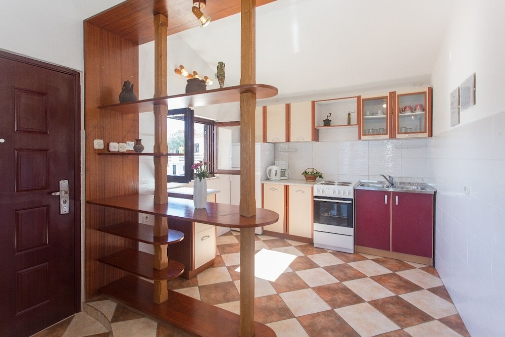 Apartment Sandrica