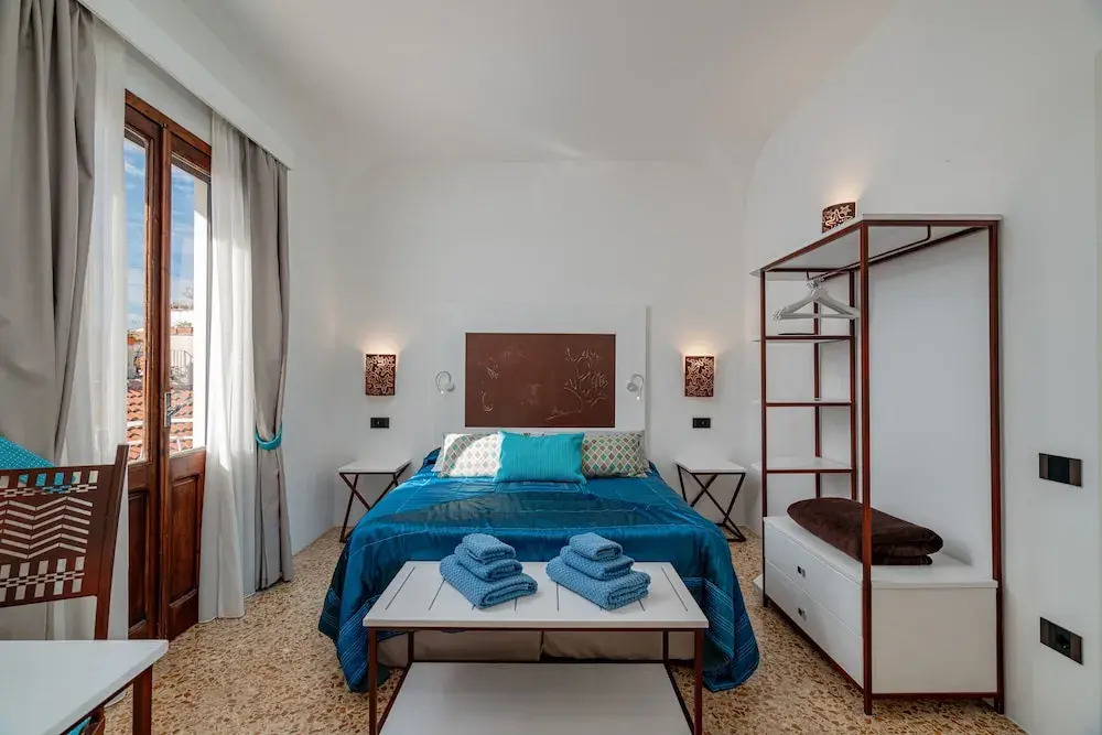 Sorella Luna Room Boutique, Centro di Olbia