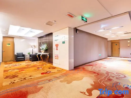OJC Holiday Hotel(Xi'an Bell Tower Metro Station)