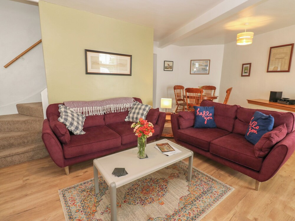 1 Eden Cottages