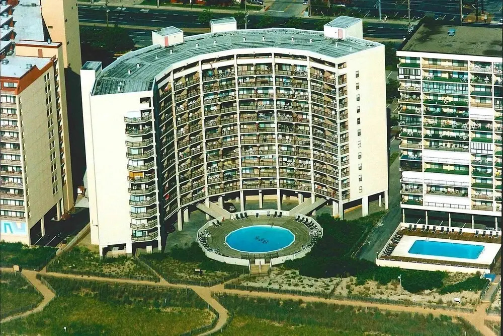 High Point South 1G - 1 Br Condo