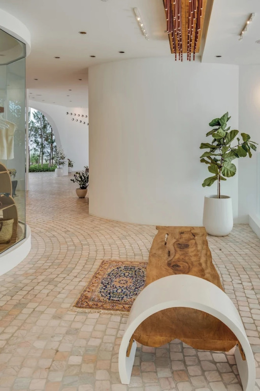 Ampersand Resort