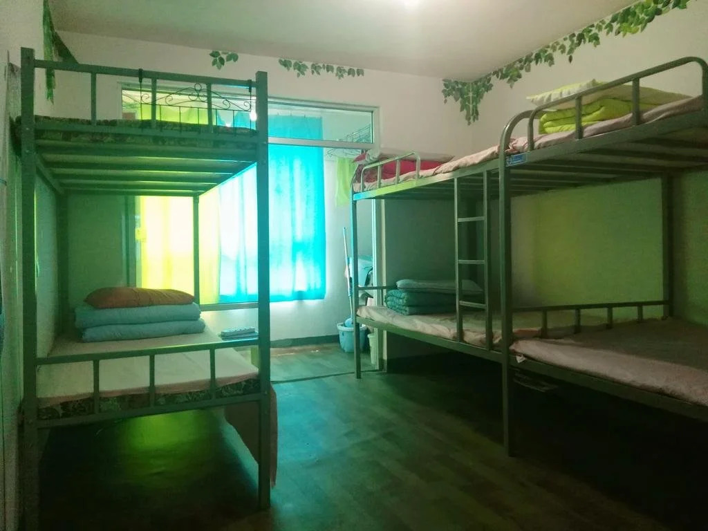 SevenColor Space Hostel
