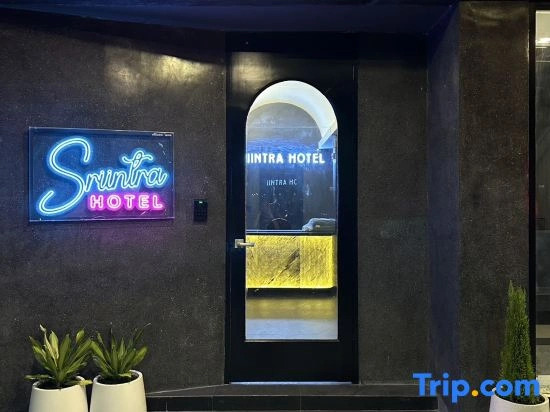 Sriintra Hotel