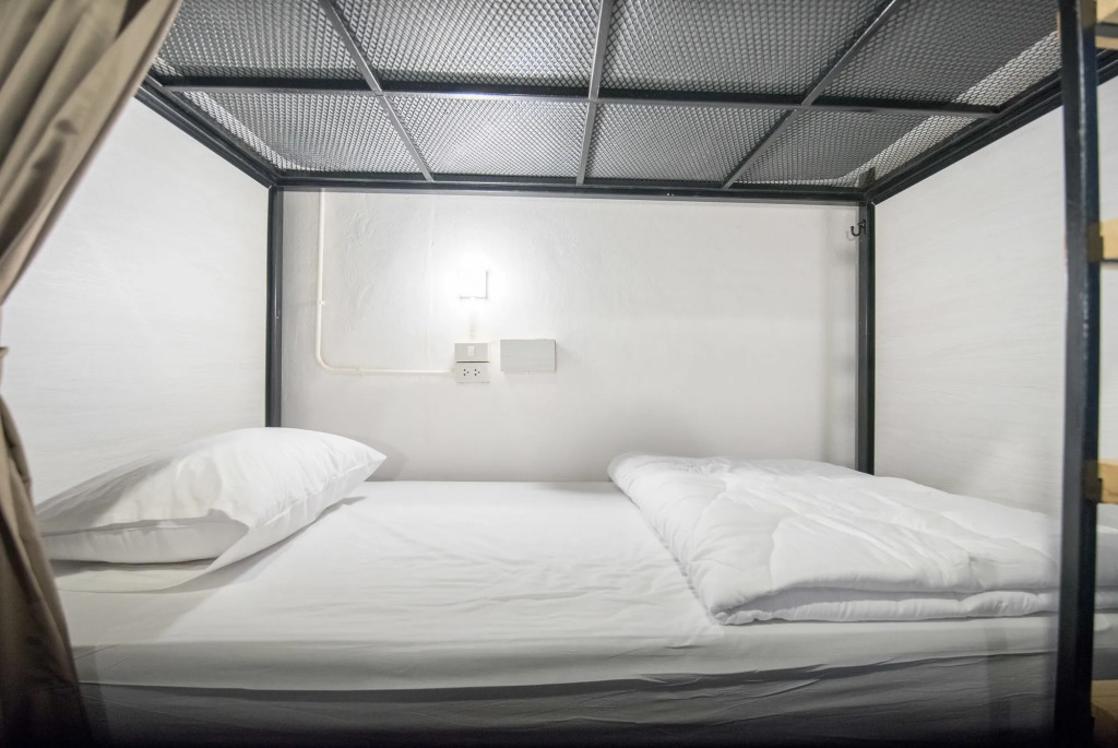 Moon House Hostel
