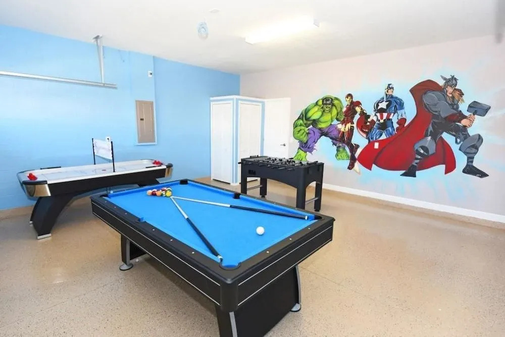 1490 Champions House 8 Bedroom by Florida Star