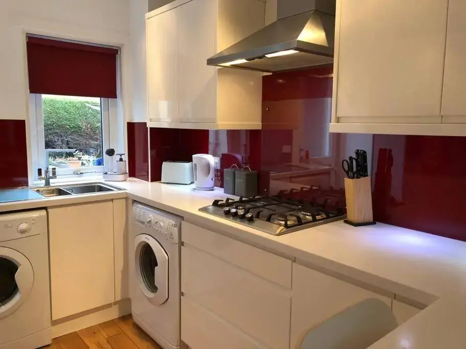 75b Broughty Ferry