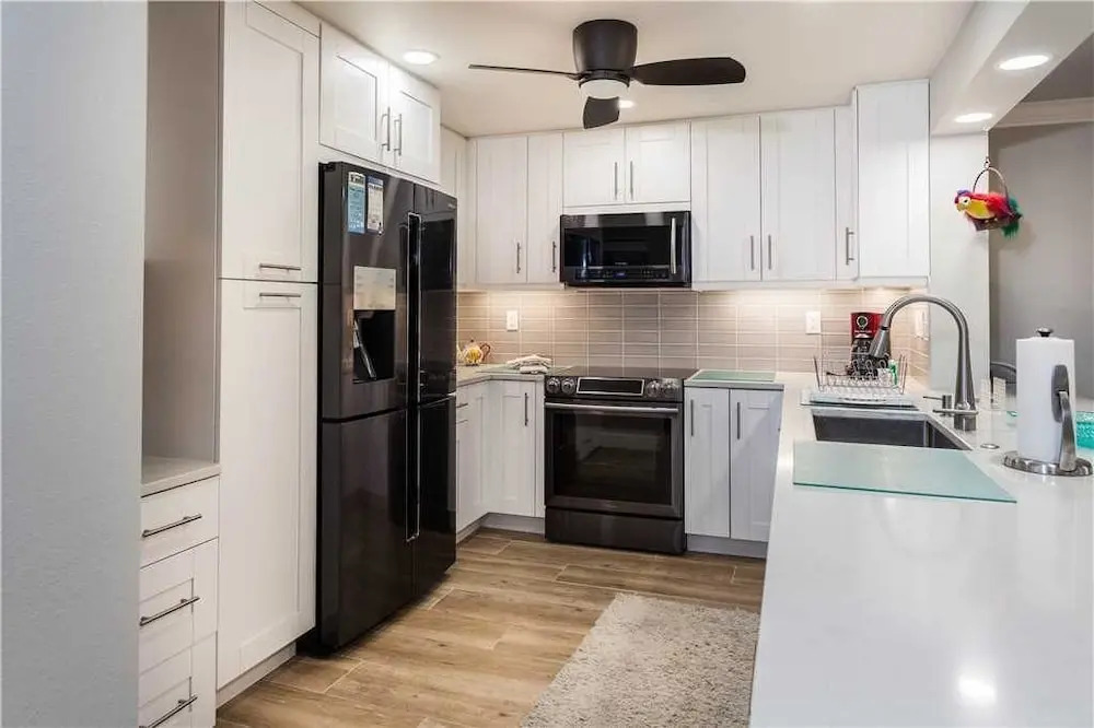 Sandarac B304 - Two Bedroom Condo