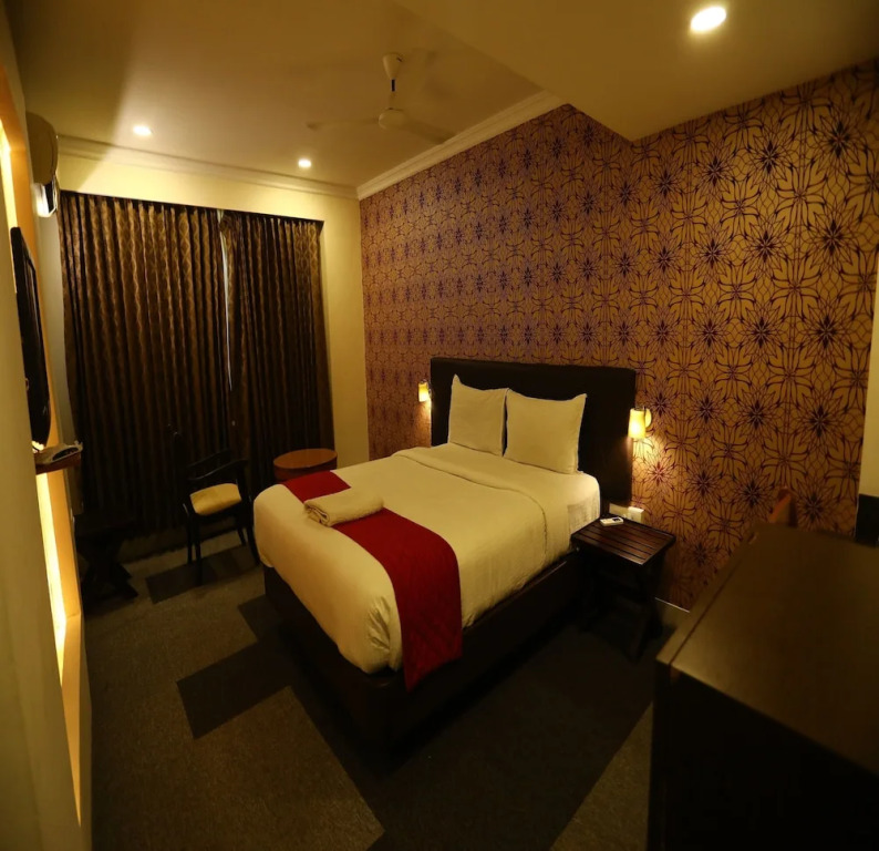 Hotel Golden Palace