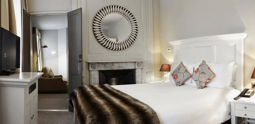 Vanbrugh House Hotel