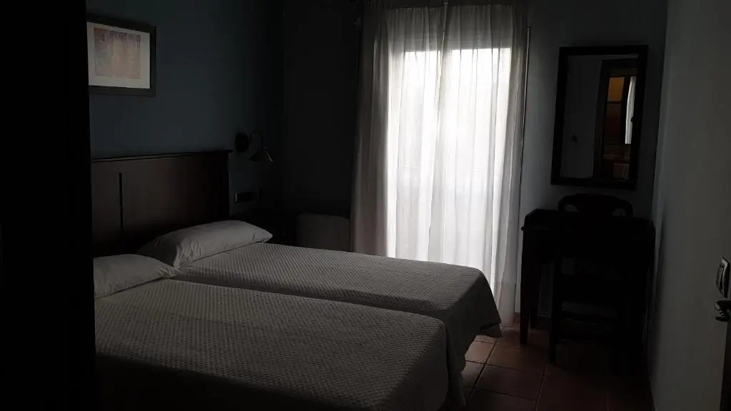 Hotel Tharsis