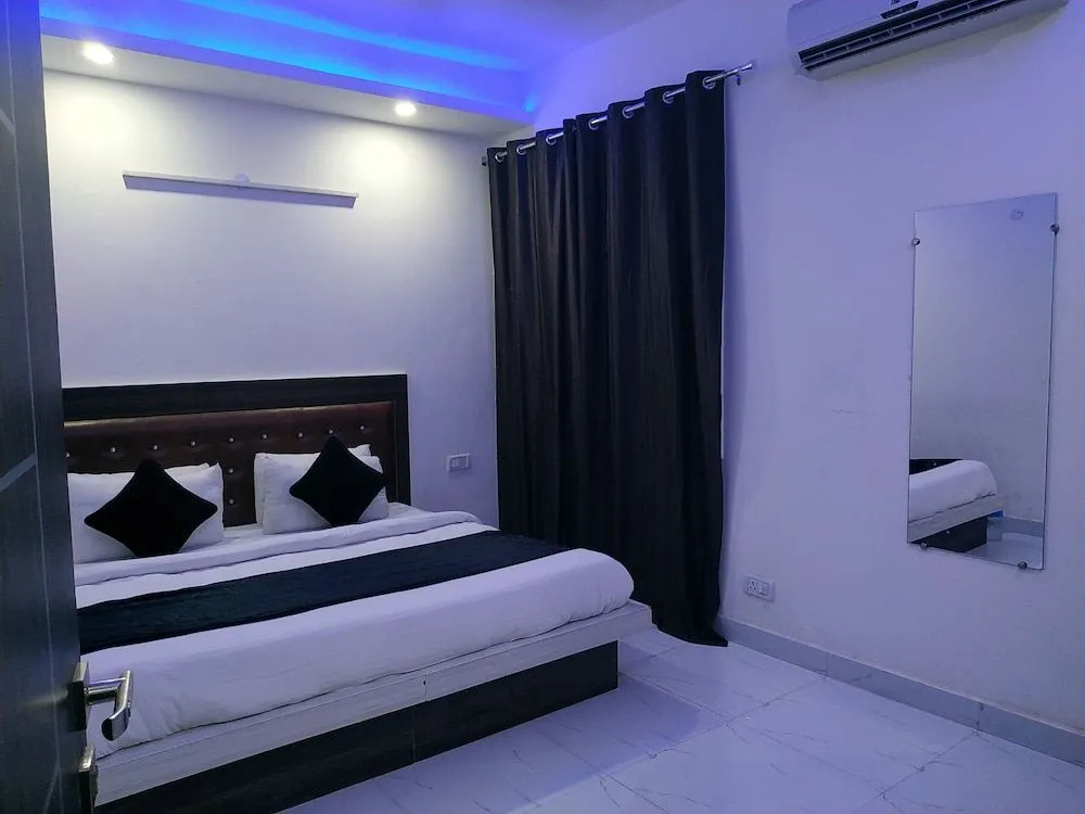 Hotel O New Signature near Iskcon Temple