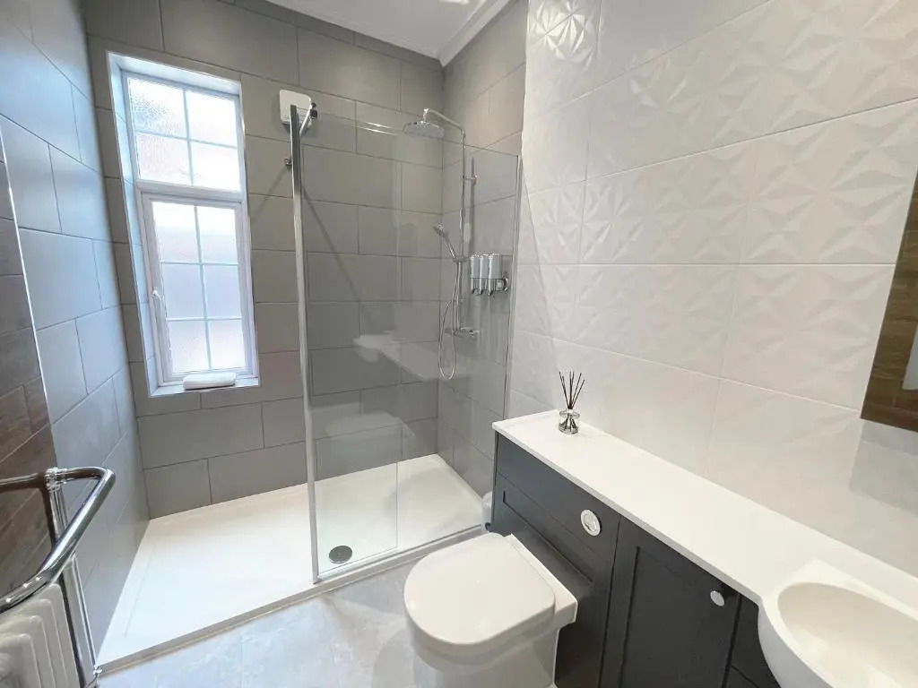 Selworthy - Luxury 3 Bedroom Apartment