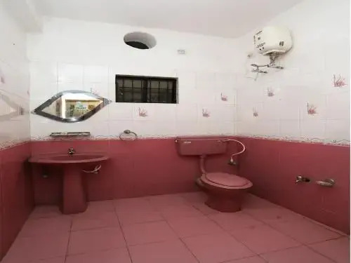 OYO 14666 Galaxy Guest House