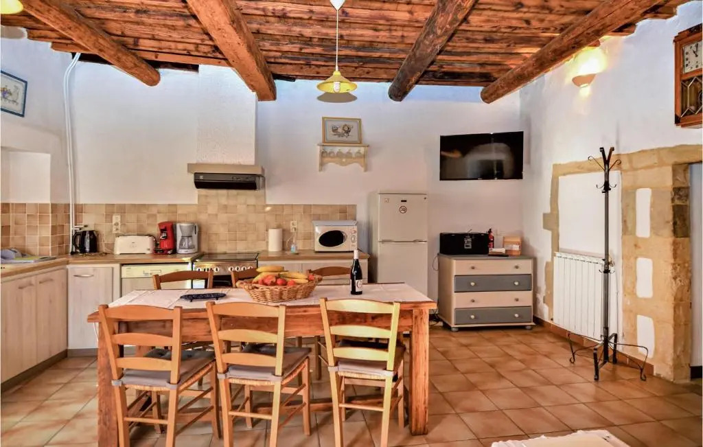Lovely Home In Saint Victor La Coste With Wifi