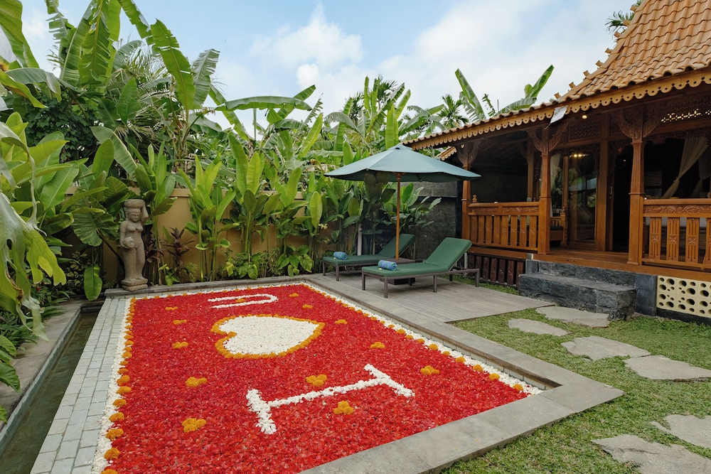 Suraya Ubud Villa