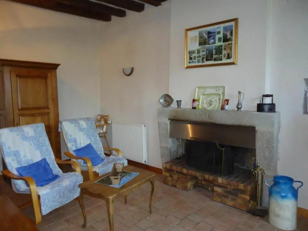 Gîte Bonchamp-lès-Laval, 3 pièces, 4 personnes - FR-1-600-47
