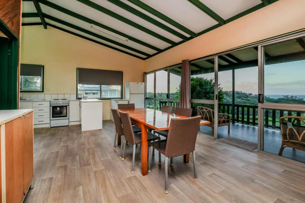 Endeavour • Pet Friendly • Ocean Views • 2BR