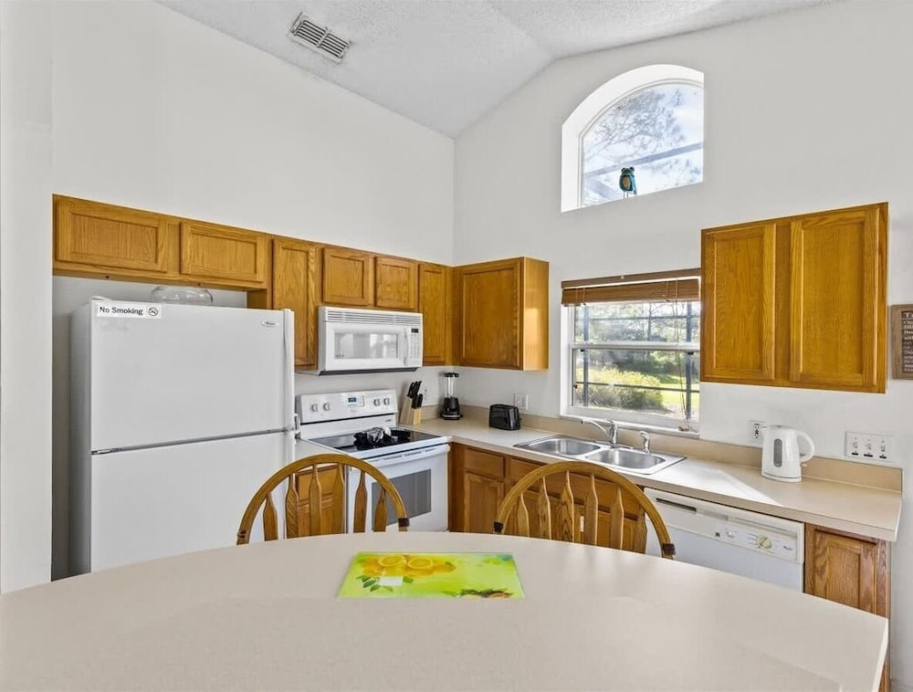 3Bd Villa with Private Pool & Golf Walmart 2 min home