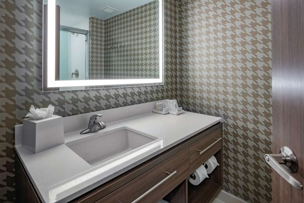 Home2 Suites by Hilton Omaha I-80 at 72nd Street, NE