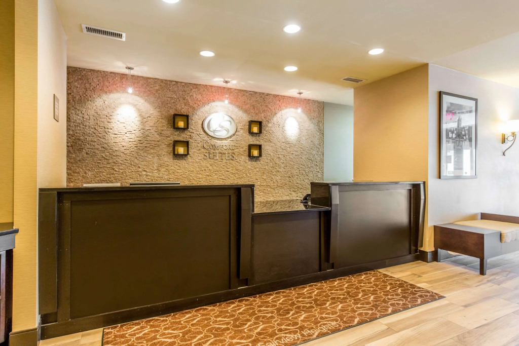 Comfort Suites Fairview Heights Saint Louis