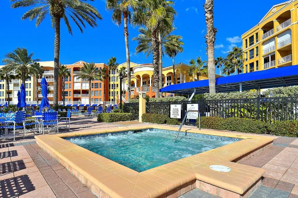 Tides 642 Luxurious pools/Hot tubs/Grills-It's Paradise!