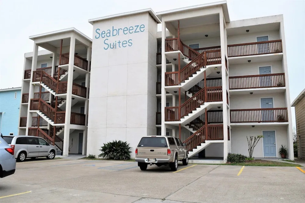 124 Sea Breeze Island Time - One Bedroom Condo