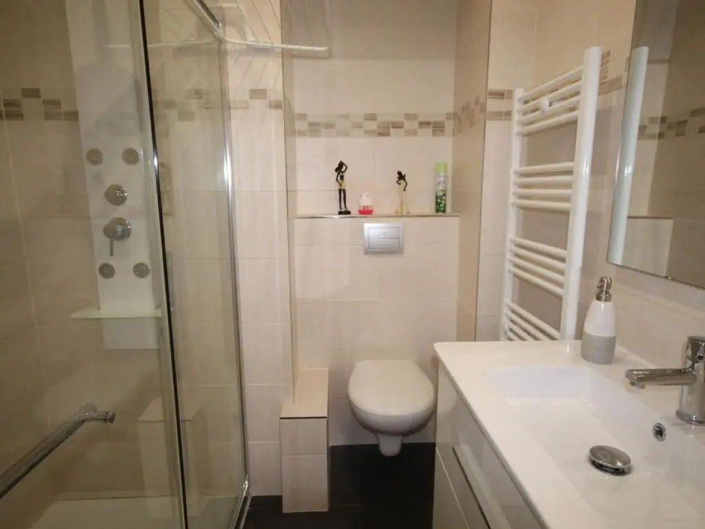 Appartement Mont-Dore, 2 pièces, 4 personnes - FR-1-608-85