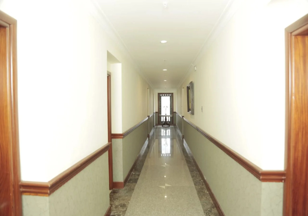 Lucky Hotel - Phu My Hung