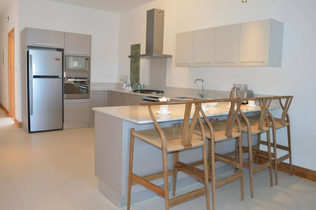 Rose Des Sables Beachfront Apartments