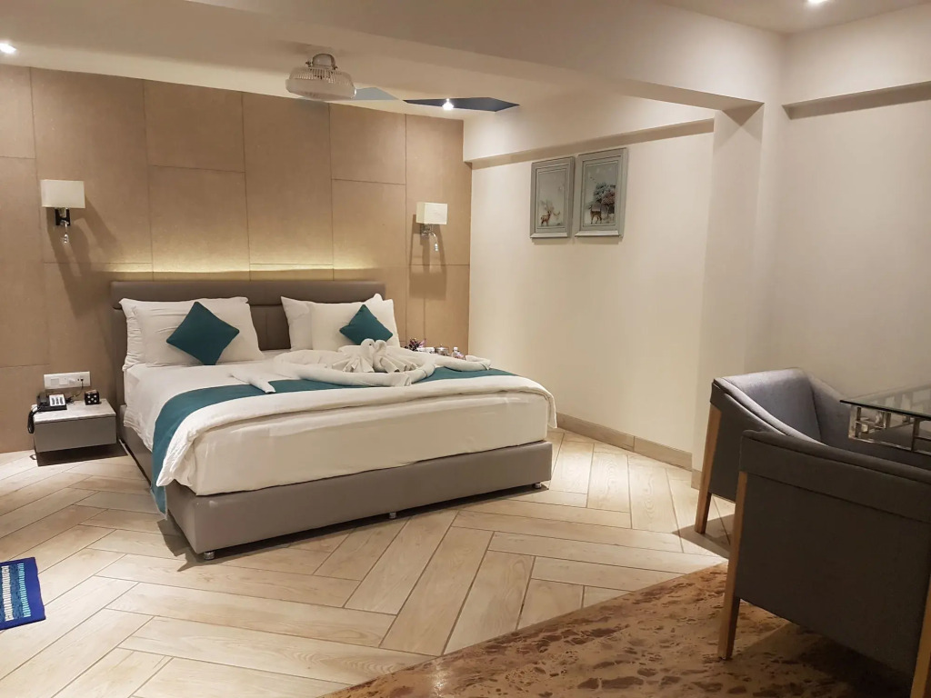 Orchid Hotel, Panchgani