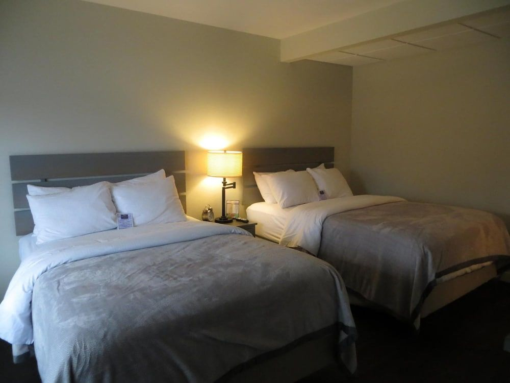 Brio Beach Inn