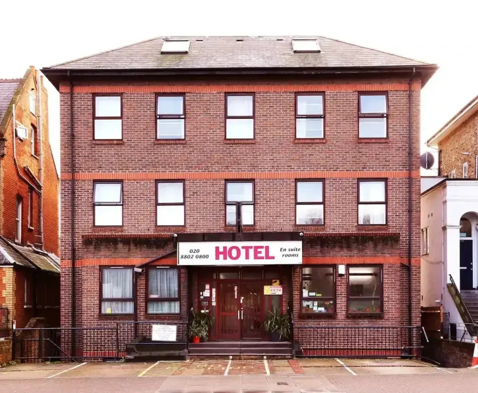 Spring Park Hotel