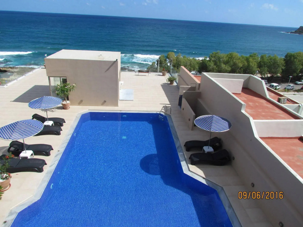 Archipelagos Hotel