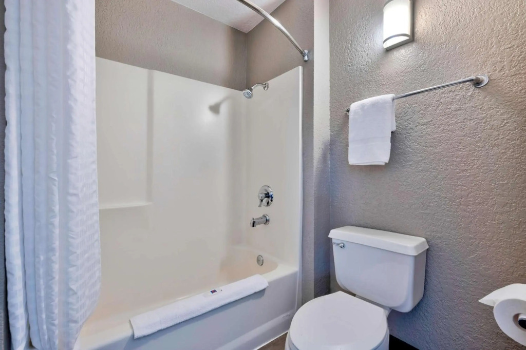 Motel 6-Anaheim, CA - Fullerton East