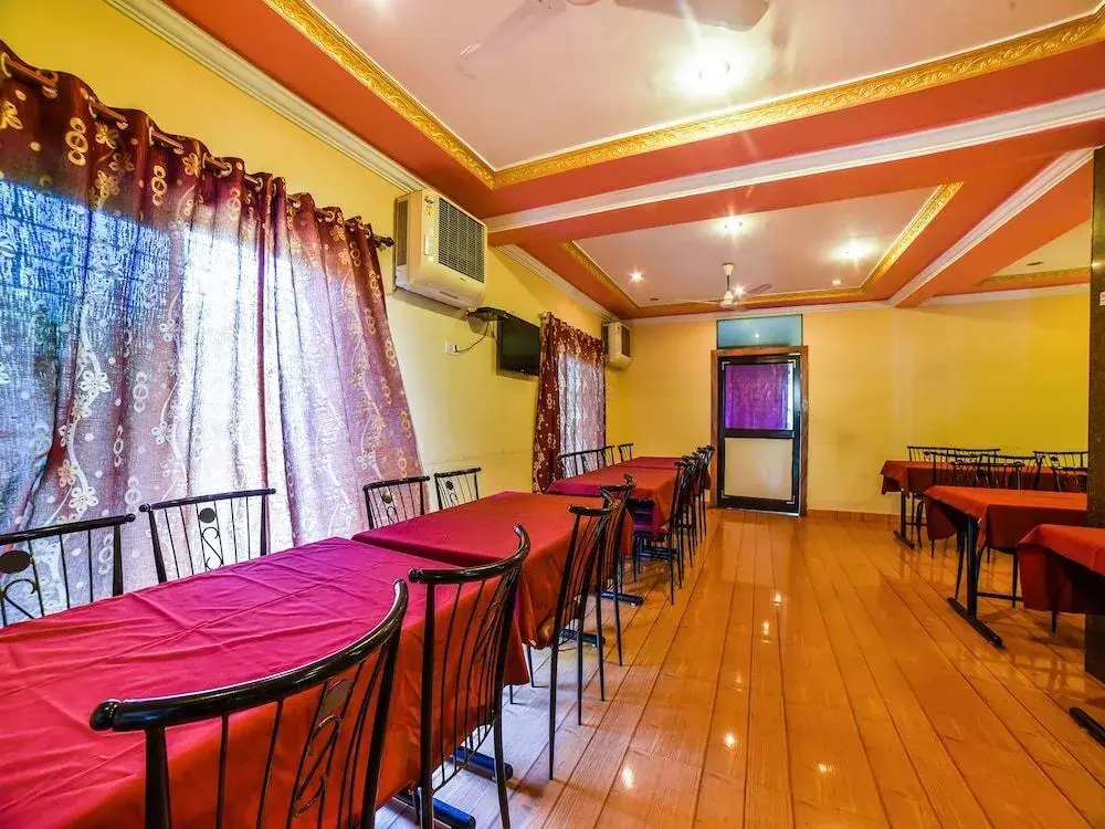Hotel Empire by OYO Rooms