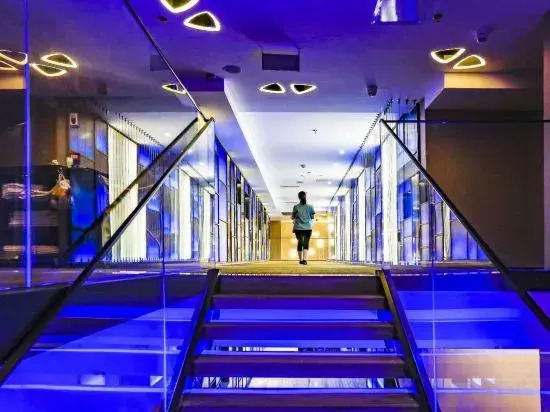 Nine House Future Hotel