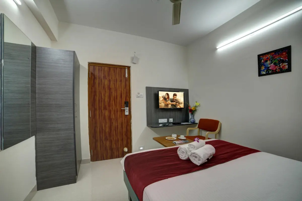 SM Royal Suites Transit Hotel near Kempegowda international Airport Bangalore