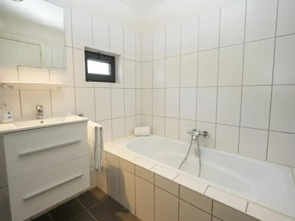 Detached 6 Pers Holiday Home