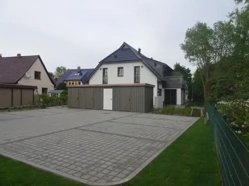 Rosenberg 13 Wohnung 1d DG re