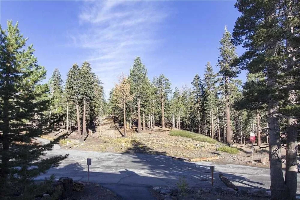 St Anton Condos #30 2 Bedrooms 2 Bathrooms Home
