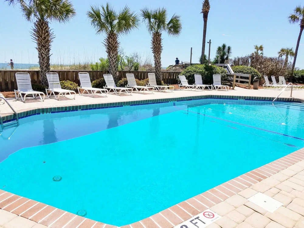 9580 Shore Drive Condo Unit 107