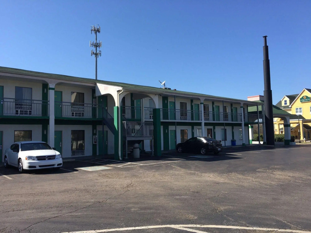 Travel Inn Lebanon Nashville Near I-40