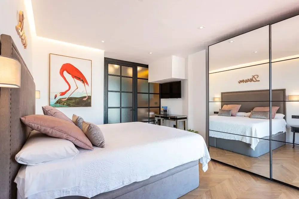 1 BD Apartment in the Heart of Seville With Great Views. San Pablo VI