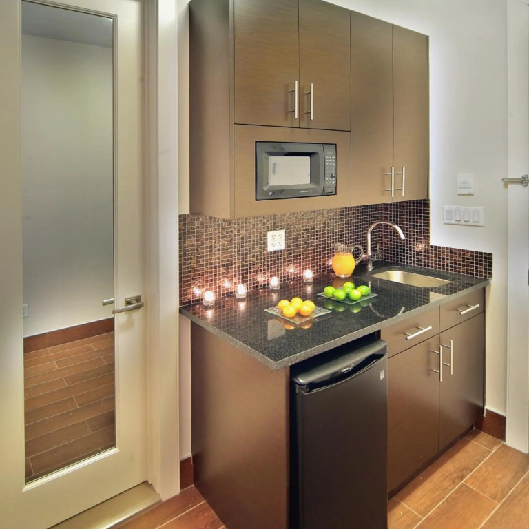 Aura Hotel Brooklyn