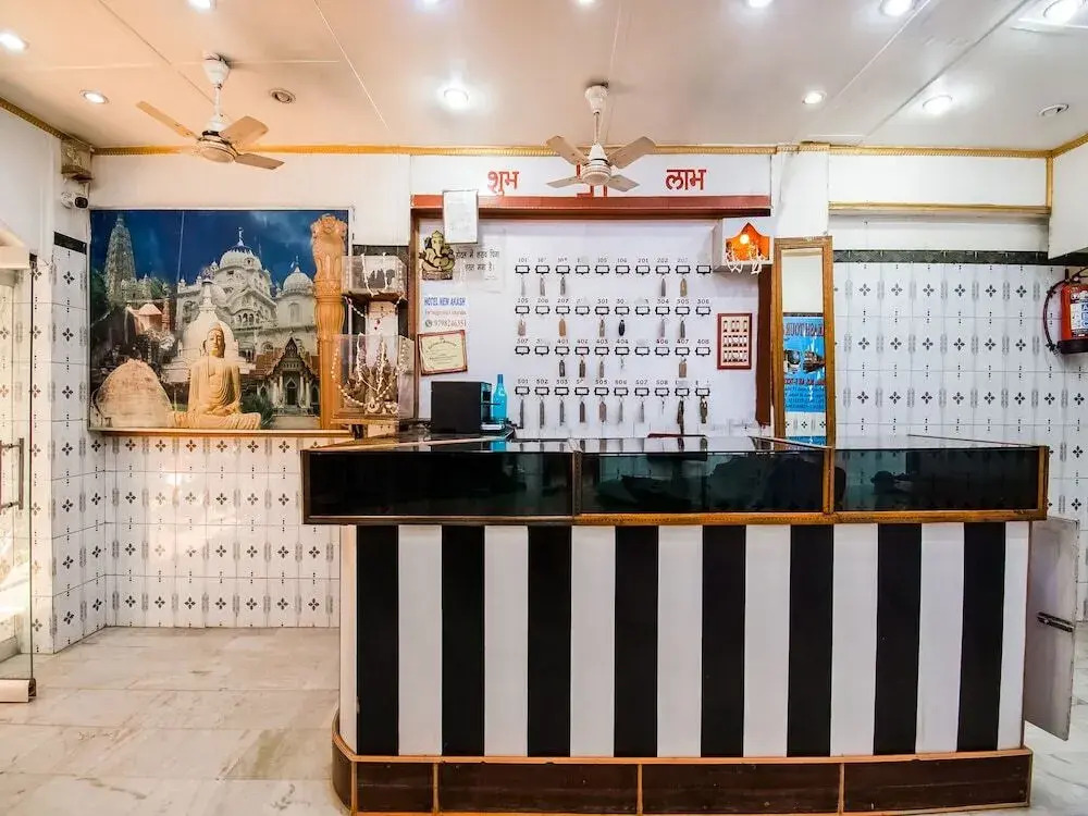 Hotel New Akash by OYO Rooms