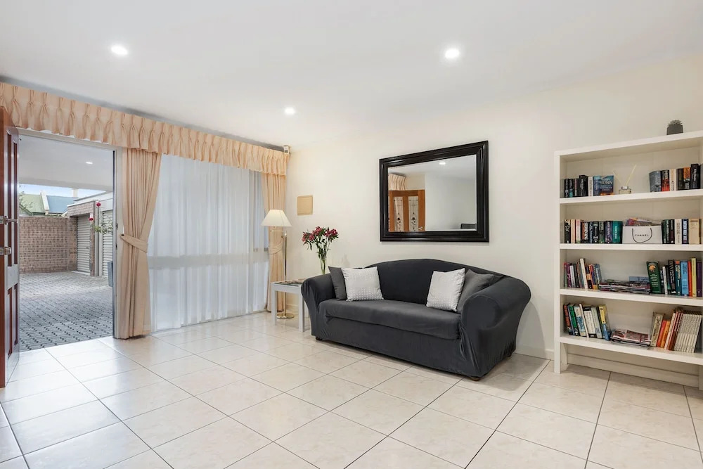 Adelaide Style Accommodation near City