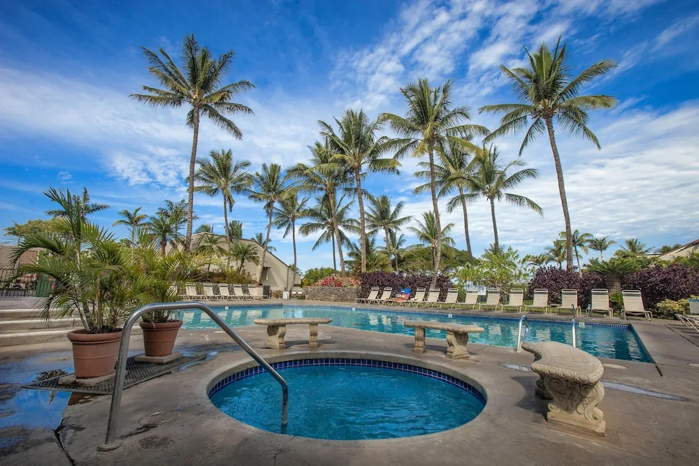 Maui Kamaole a 104 1 Bedroom Condo by Redawning